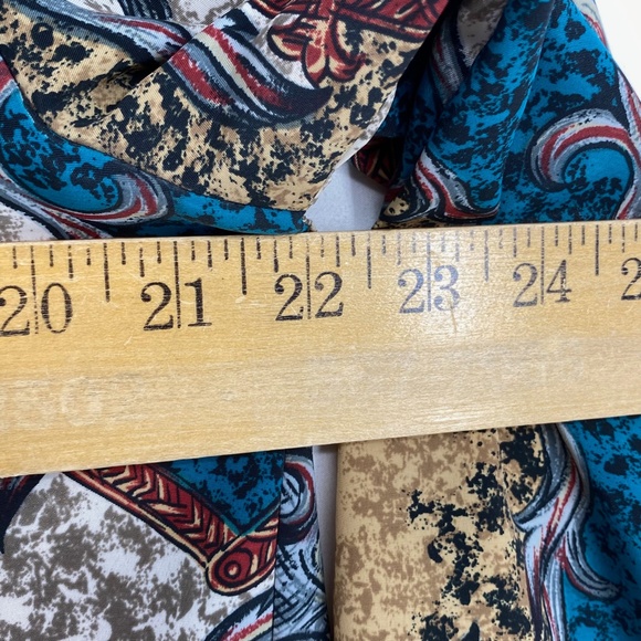 Classic Collection Womens Size 12 Vintage Button Up Blouse Teal Beige Red Print - Picture 8 of 9